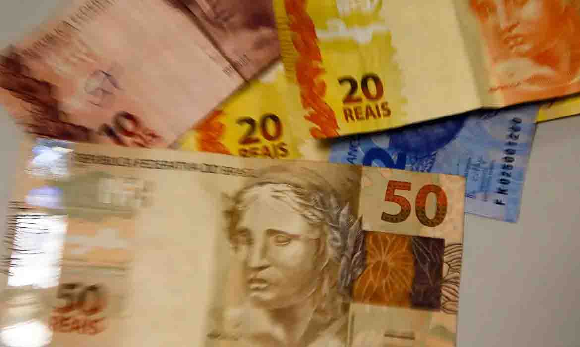 BC informa que brasileiros têm R$ 9,13 bilhões em valores para receber