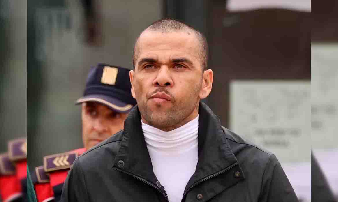 Daniel Alves absolvido na Espanha.