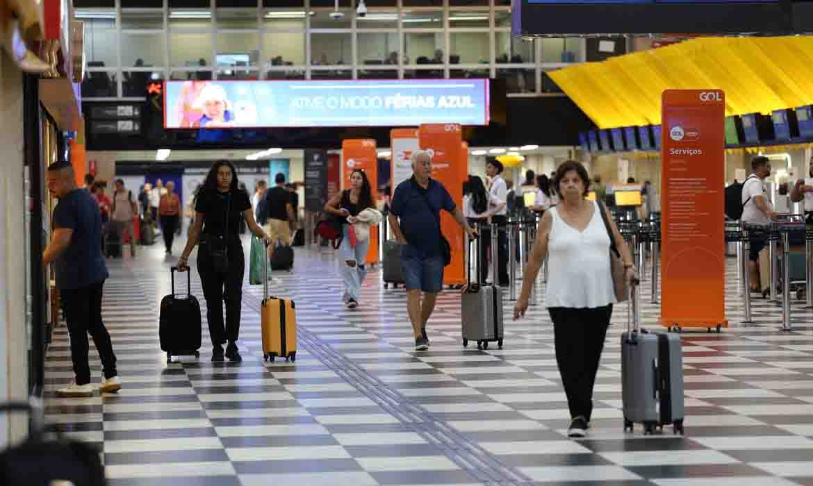 Aeroportos da Infraero devem receber 115 mil passageiros no feriadão